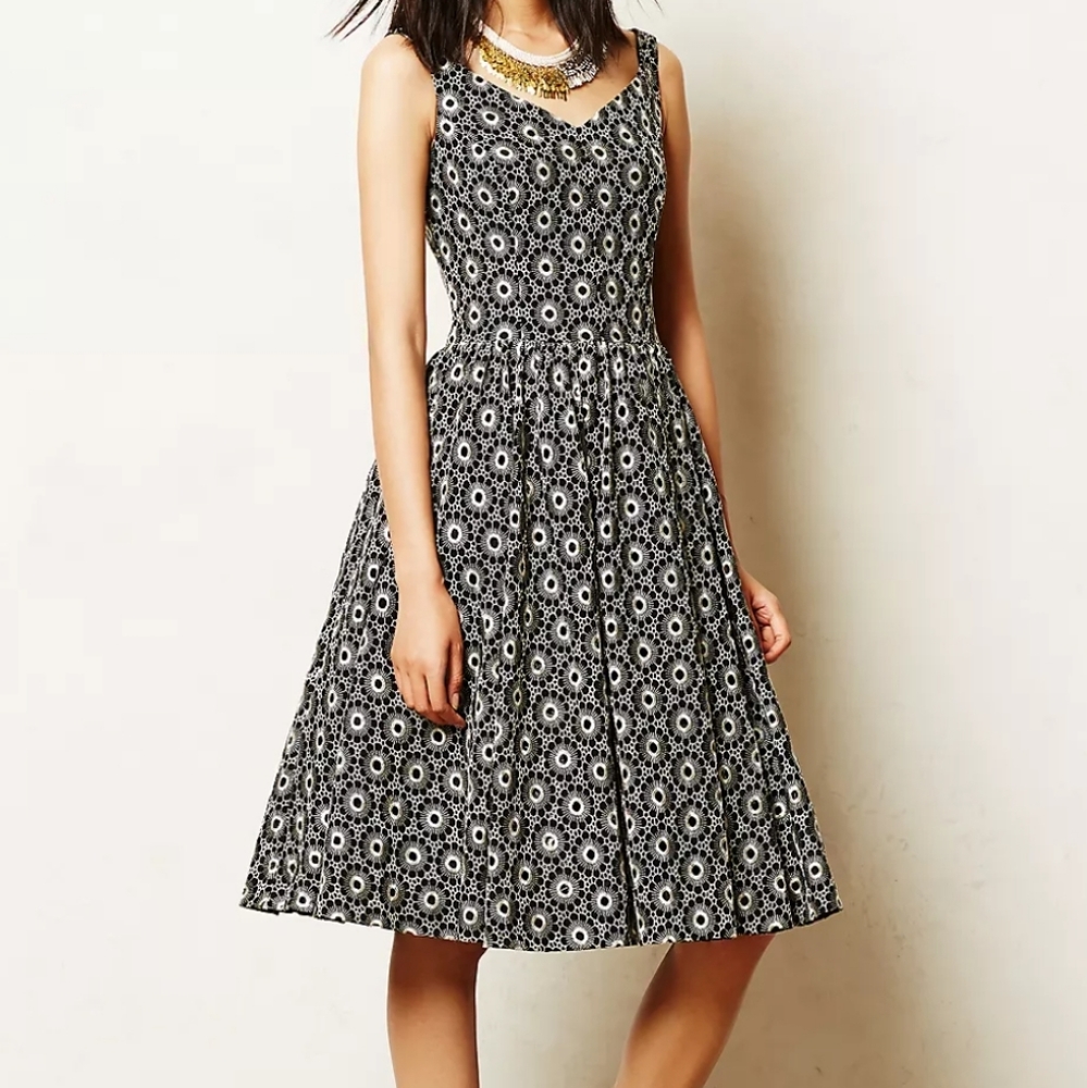 Ali Ra Anthropologie Cambria Embroidered Cocktail Party Knee Length Blac…